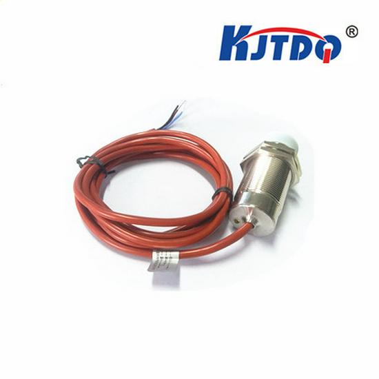 KJTDQ M30 Высокотемпературный индуктивный датчик приближения, двухпроводной, 220 В AC, нормально разомкнутый, термостойкий до 140°C