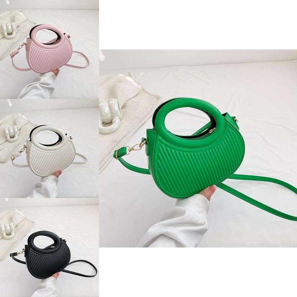 Fashionable Mid-size Round Shoulder Bag For Women In Street Style With Stylish Stitching