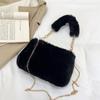 Simple Faux Fur Tote Bucket Bag Metal Chain Crossbody Bag For Women's Daily Casual Use Plush Bag Furry Purse CLE