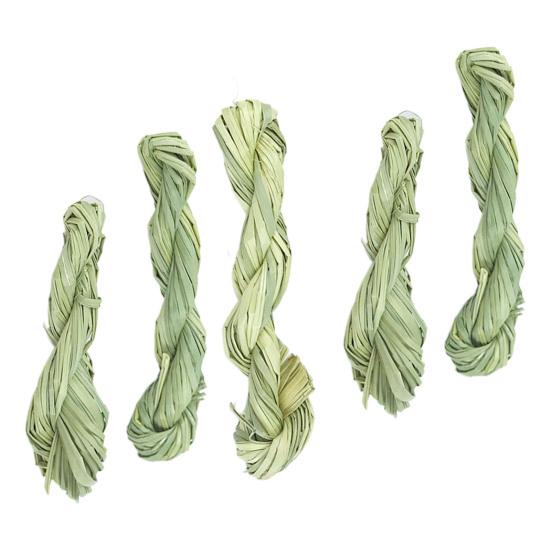 5 шт./компл. жевательная трава для домашних животных, устойчивая к укусам, устойчивая к царапинам, без заусенцев, легкая, натуральная, снимает скуку, шлифовка