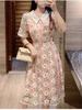 Новое модное розовое платье 2024, летнее платье с вышивкой и милыми цветочными пайетками для женщин, элегантное модное сетчатое платье длиной до колена