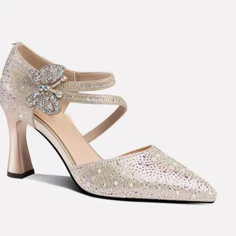 Женские сандалии 2025 Новая мода Роскошная обувь Корейский стиль Повседневные полые туфли для женщин Модные сандалии на высоком каблуке с острым носком