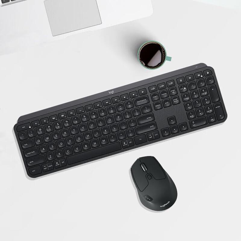 Logitech MX Keys Wireless Keyboard & MX Master 3S Mouse Combo