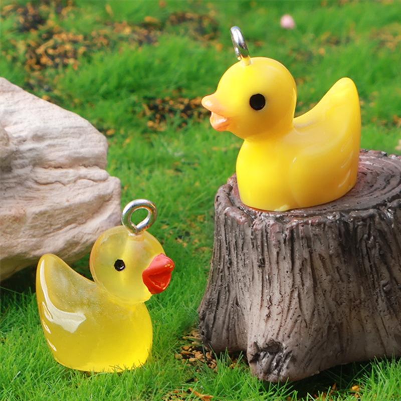 50Pcs Luminous Colored Small Yellow Duck Pendant Cute Duck Mini Resin Charms Bulk For Diy Earrings Jewelry Accessories Keychain