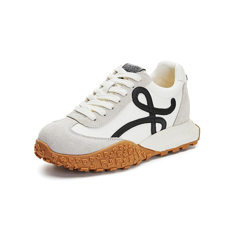 Внутреннее увеличение высоты 3 см кожаные туфли Форрест Гамп 2025 весна новая толстая подошва увеличение высоты ретро спортивная обувь повседневная обувь для папы