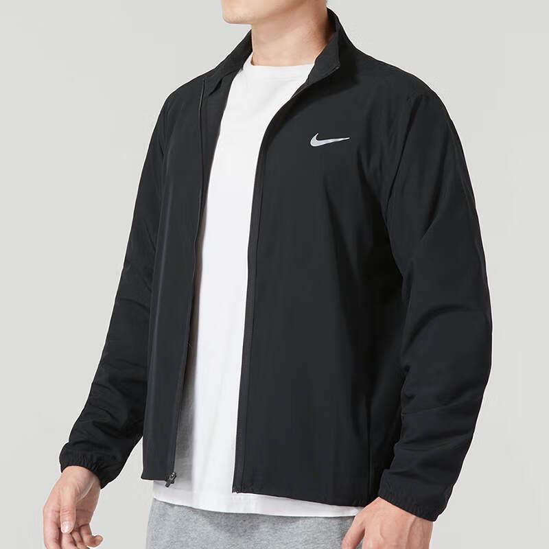 Nike Мужская куртка FB7500-010