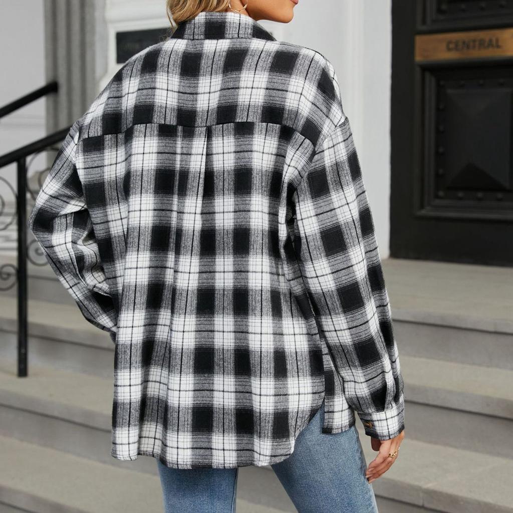Женская модная широкая клетчатая куртка-рубашка с длинными рукавами и карманами на пуговицах