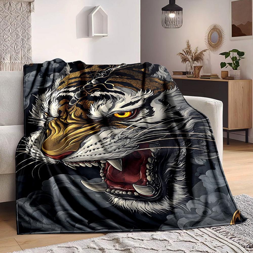 1pc Tiger Design Blanket Warm, Cozy, And Soft, Suitable for Sofas, Beds, Cars, And Office Use.Perfect for Camping And Travel, Making It a Great Gift f