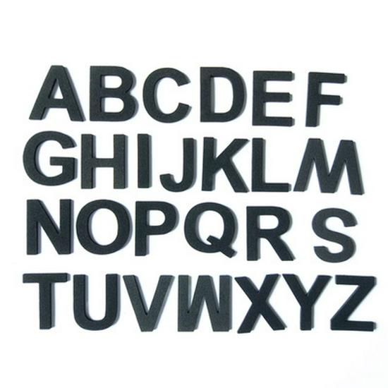 Магнитные наклейки с буквами алфавита и цифрами для раннего образования: 26 цветных заглавных букв для досок и холодильников