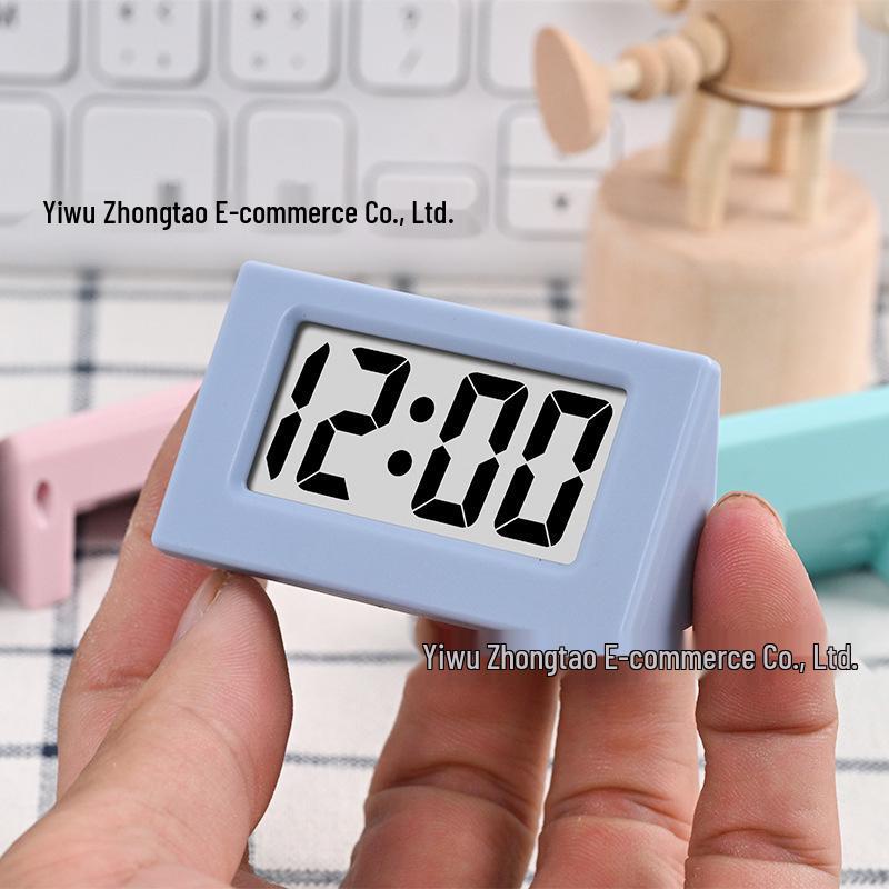 Портативный Бесшумный Водонепроницаемый ЖК Треугольный Будильник - Идеально подходит для Автомобилей, Студентов и в качестве Подарка