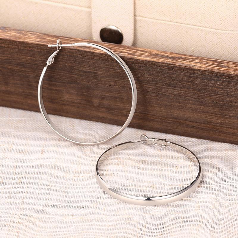 Attending A Banquet with Fashionable and Personalized Circles, Metal Earrings, New Style, Sweet and Cool, Spicy Girl Accessories