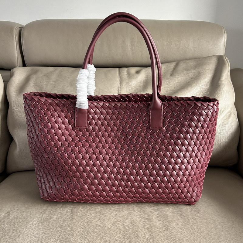 2025 Новая женская сумка из натуральной кожи, плетеная вручную сумка, большая вместимость, сумка для матери и ребенка, корзина для овощей, ручная сумка через плечо, крест