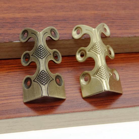 12 шт. Защитные уголки для плинтусов, универсальные, простая установка, многоцелевые, для мебели, стола, угловые защитные приспособления, аксессуары