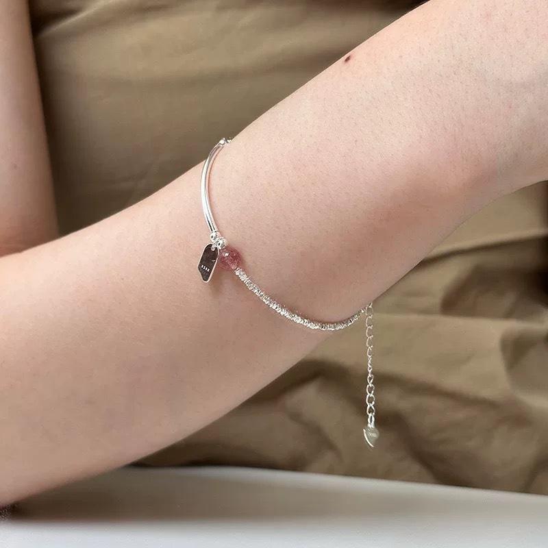 Strawberry Crystal Silver Bracelet: Minimalist Japanese & Korean-Inspired Design, Fresh and Sweet High-End Fashion for Women