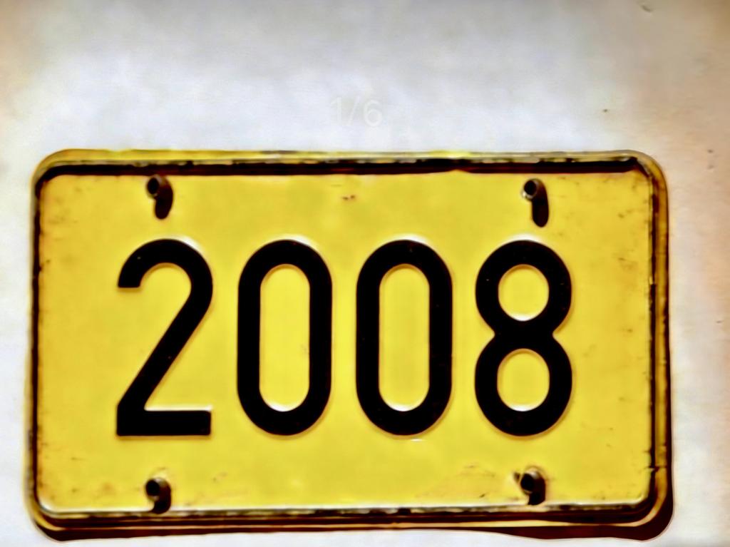 Vintage s Year Number Retro Yellow License Plate Pattern Aluminum Metal Painting High Definition Clear Print Bend Resistant