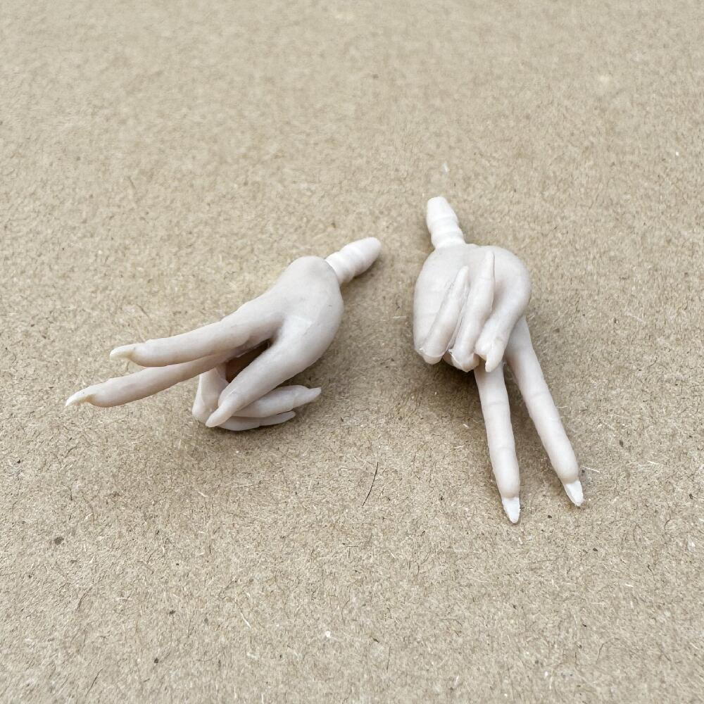 1 пара MENGF Япония Белые Сменные Руки с Длинными Ногтями Разные Жесты Универсальные для Куклы 1/6 FR/IT DIY Маникюр