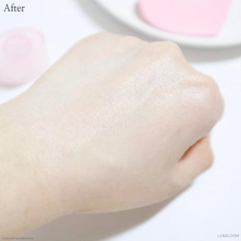 Celimax Heart Pink Tone Up Sun Cream 40ml SPF50+ PA++++ (+Free gift)