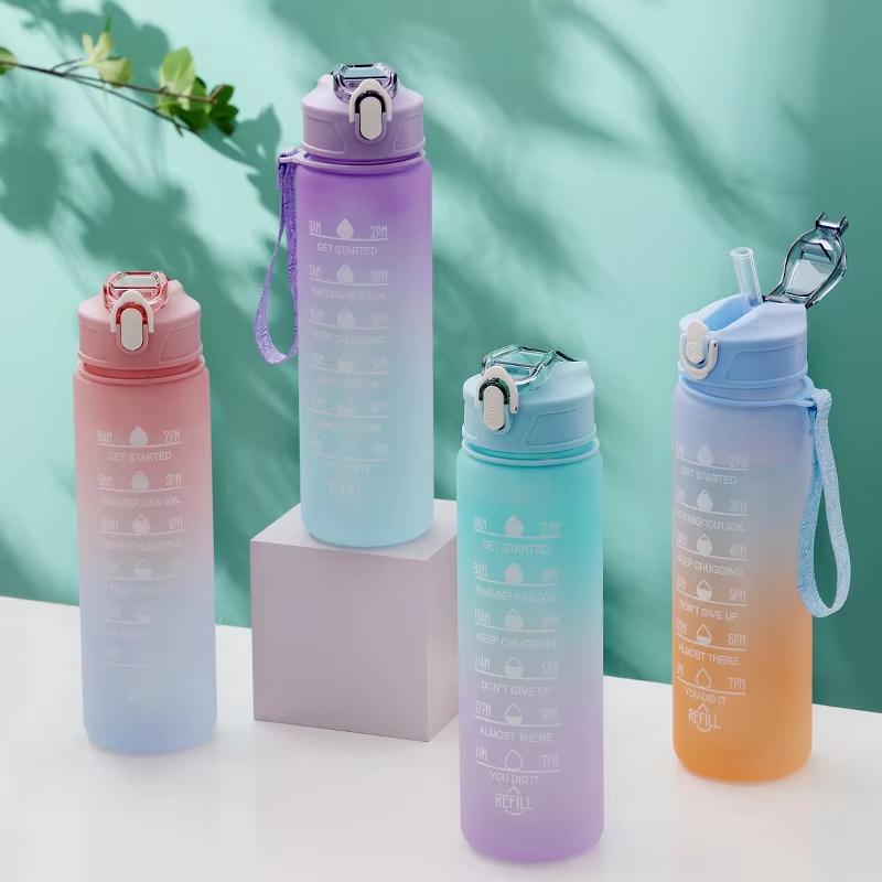 0. 9 Liter Water Bottle with Straw Female Girls Large Portable Travel Bottles Sports Fitness Cup  Cold Water with Time Scale