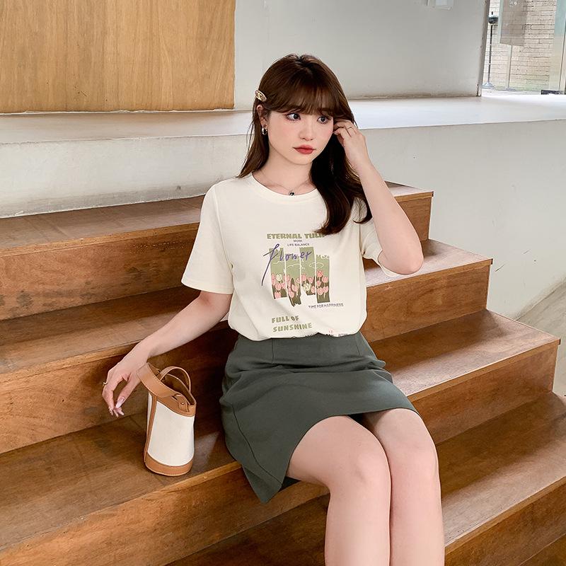 Plus Size Tulip Print Short Sleeve Loose Round Neck T-shirt for Women