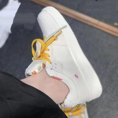 Женская обувь – Кроссовки