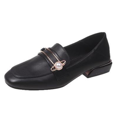 Красные туфли из кожи Network Small 2024 Весна Новые туфли на толстой подошве с коротким носком и черной повседневной рабочей обувью