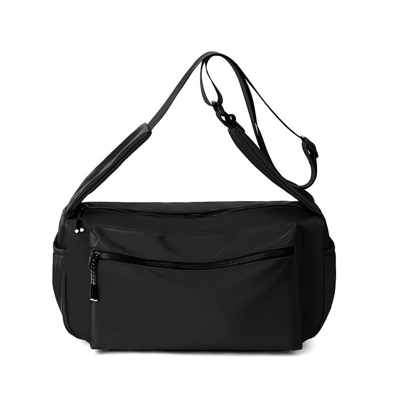 Women's Large Capacity Shoulder Bag Men's Sports Crossbody Bag Light Solid Color Mountaineering Dumpling Bag