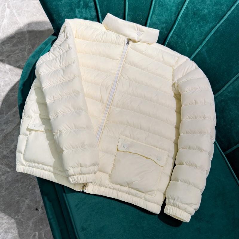 Womens Short White Down Jacket 2026 Slim Fit Petite Ladies Lightweight Warm Commuter Coat