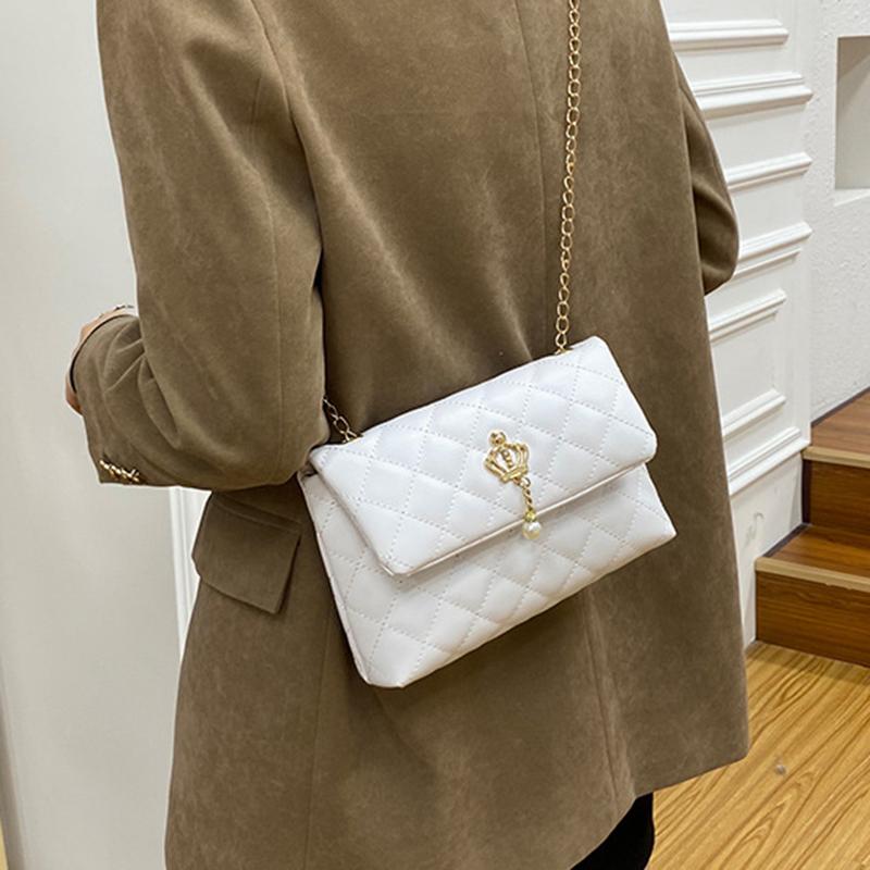 IELGY black one shoulder chain bag Sweet crown pearl small square bag rhombus lady personality messenger bag