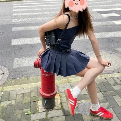 Женская обувь – Кроссовки