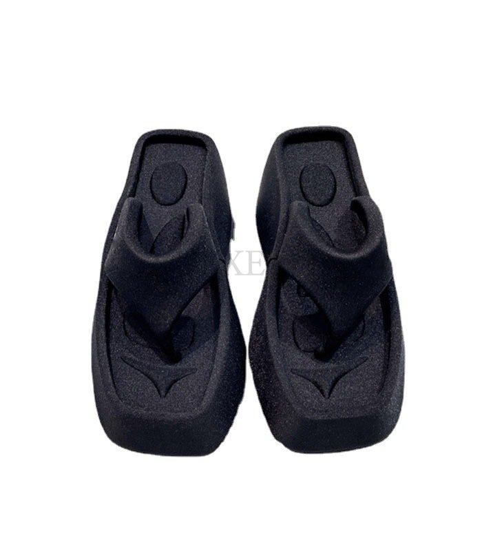 Женские летние шлепанцы на толстой танкетке с клипсой на носок, женские нескользящие пляжные тапочки на высоком каблуке