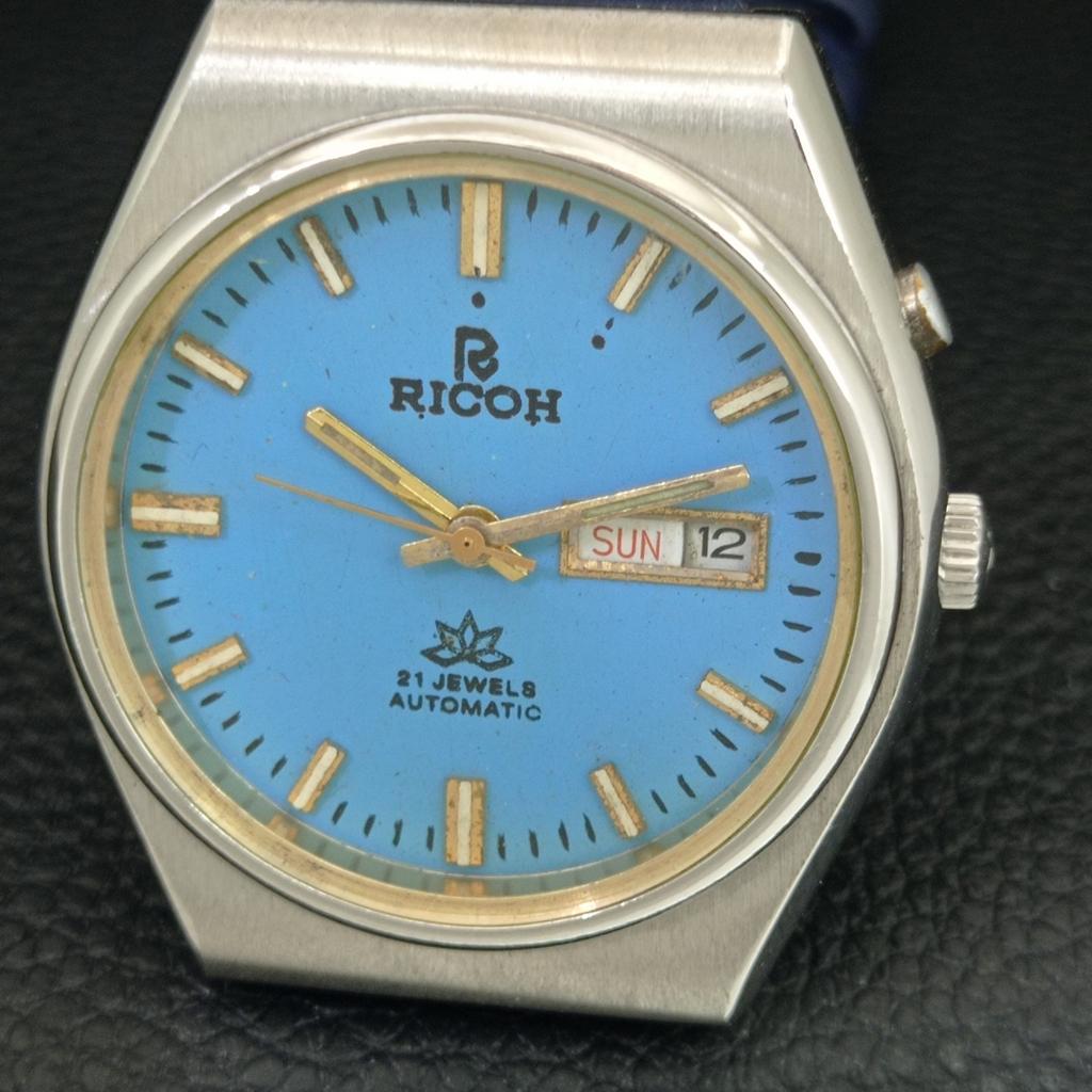 ВИНТАЖНЫЕ ЯПОНСКИЕ МУЖСКИЕ АВТОМАТИЧЕСКИЕ ЧАСЫ RICOH R31 С НЕБЕСНО-ГОЛУБЫМ ЦИФЕРБЛАТОМ a707907-1