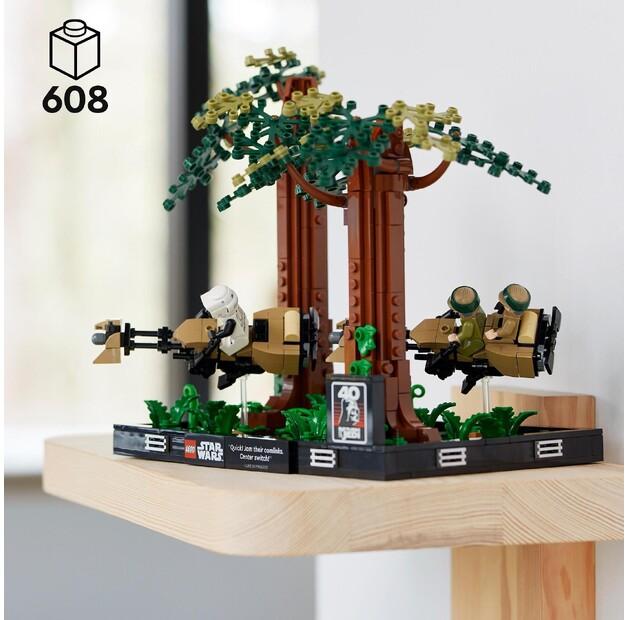LEGO Star Wars 75353 Диорама: Преследование на боевом корабле по Эндору