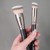 1 Pc Professional Makeup Brushes Set High-End Foundation Concealer Contour Blending Beauty Cosmetic Brush Frosted Wooden Handle