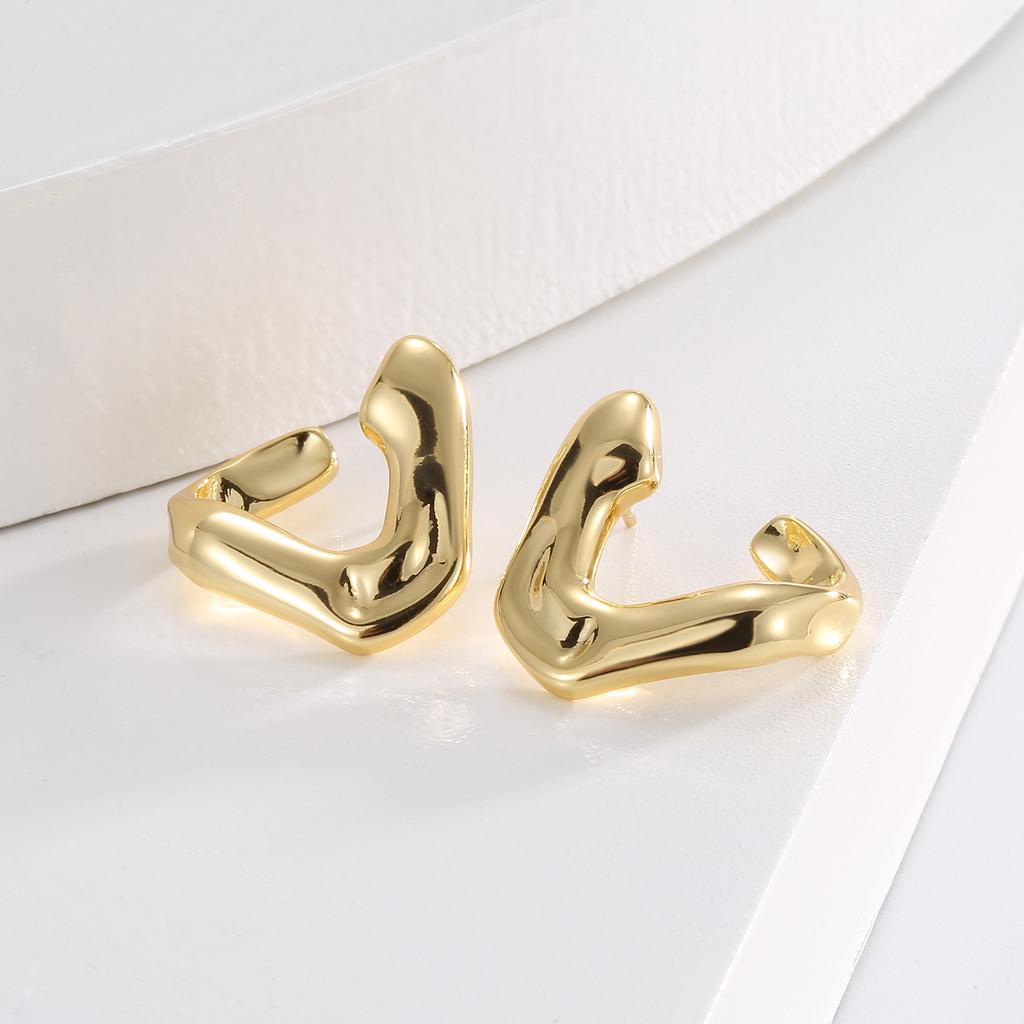 Ретро металлические геометрические серьги INS нишевый дизайн текстура ушная пряжка легкая роскошь холодная простая ушная пряжка