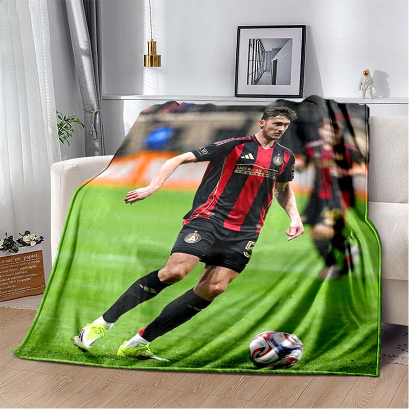 Atlanta United FC Red Black Vertical Stripe Logo Flannel Blanket Soft Warm Lightweight Sports Fan Washable Throw Blanket Bedroom Sofa Deco