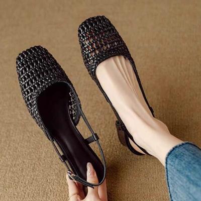 2024 Универсальные однотонные летние сандалии Женские туфли с острым носком Туфли с закрытым носком Модные женские сандалии на высоком каблуке