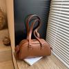 Autumn Retro Texture Bowling Bag Women's Bag 2025 New Simple Shoulder Pillow Bag Versatile Commuter Bag