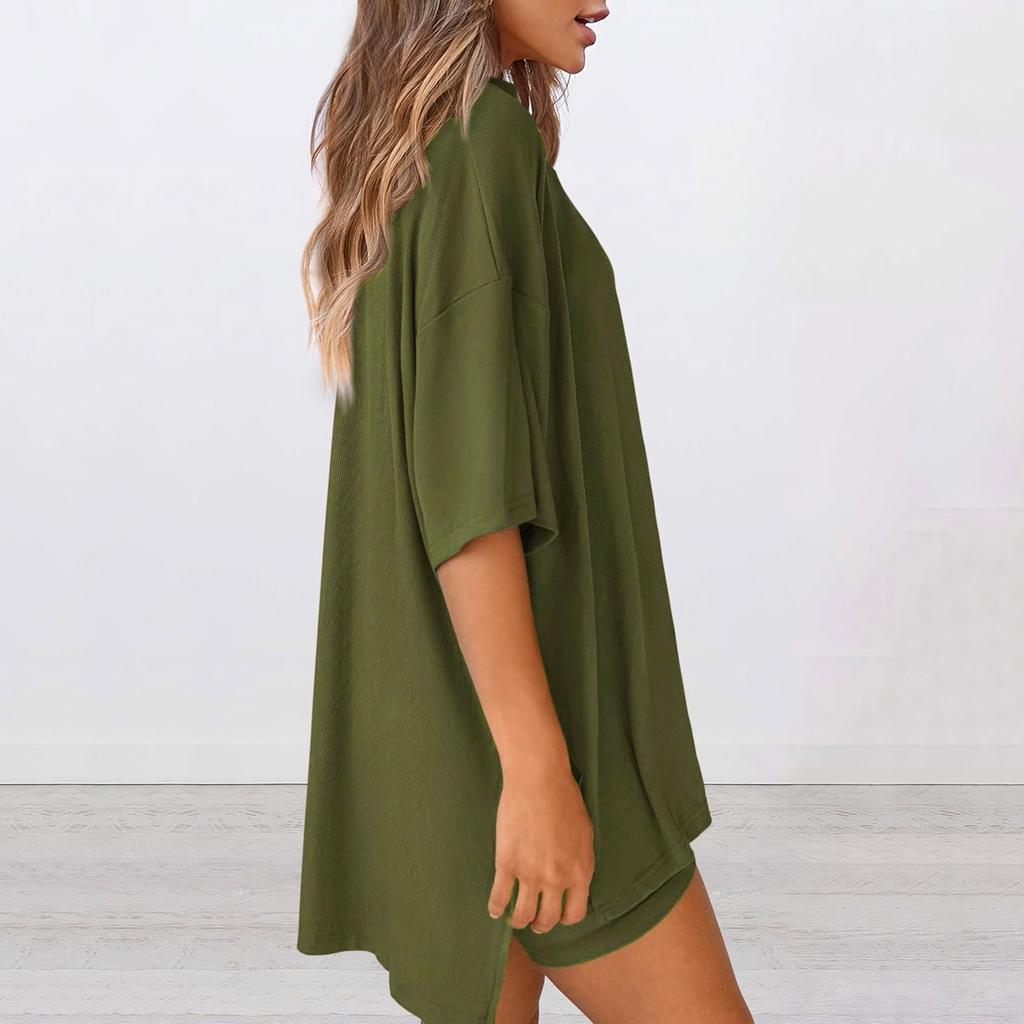 Женский свободный модный однотонный топ с разрезом и круглым вырезом, с коротким рукавом, с маленьким карманом, шорты, комплект из двух предметов