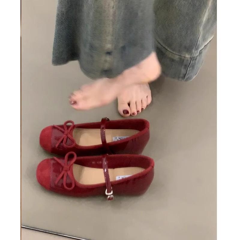 Французские красные туфли Мэри Джейн с внутренней стороны, увеличивающие рост, женские, весна 2025, новые балетки с неглубоким горлом и одним словом «бабушкины туфли»