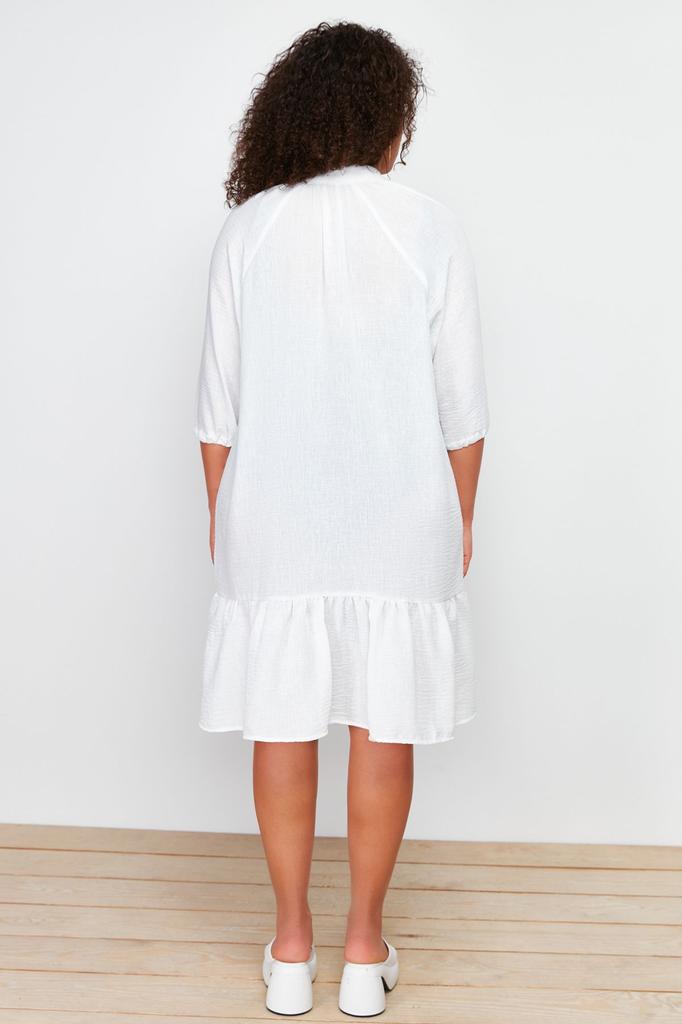 Женское стильное белое пляжное платье с v-образным вырезом и воланами больших размеров