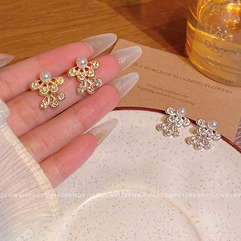 French retro exquisite diamond-set double-layer flower earrings women's fashion versatile temperament high-end stud earrings