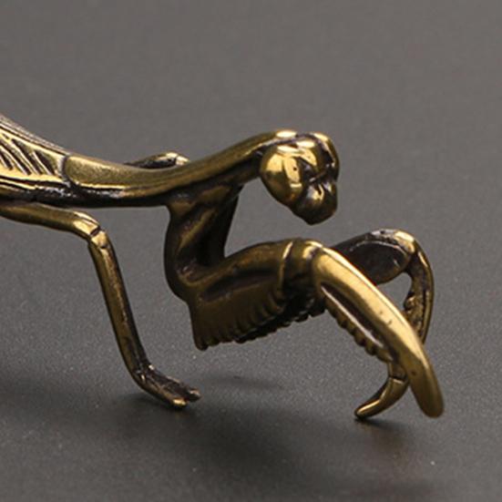 Внешний вид скульптуры богомола моды художественный мини яркий