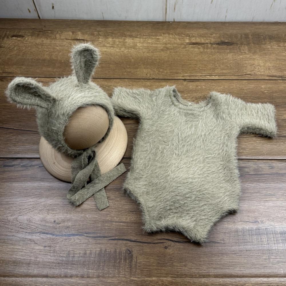 Soft Knitted Newborn Photography Props Adorable Rabbit Doll Prop Knitted Baby Outfit for Newborn