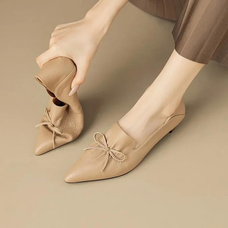 Элегантные черные туфли для офиса для женщин, туфли на среднем каблуке с острым носком, новинка 2024 года, туфли-лодочки в стиле ретро из натуральной кожи FT3427