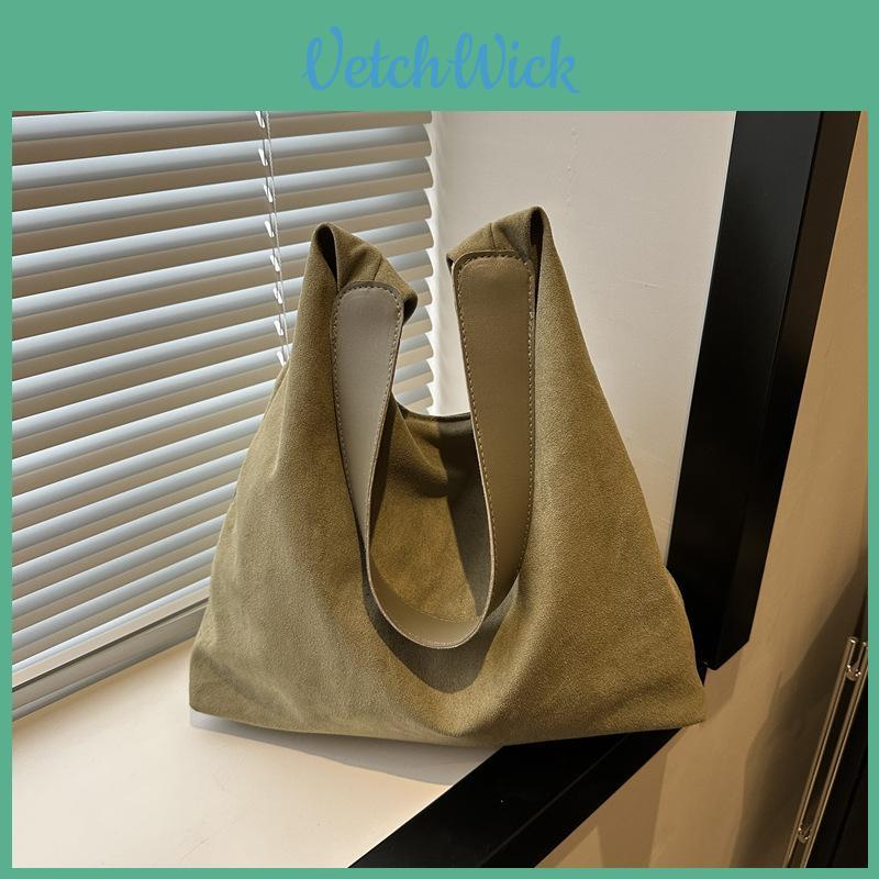 Elegant Large Capacity Nylon Shoulder Bag For Women With Trendy Street Style And Magnetic Closure
