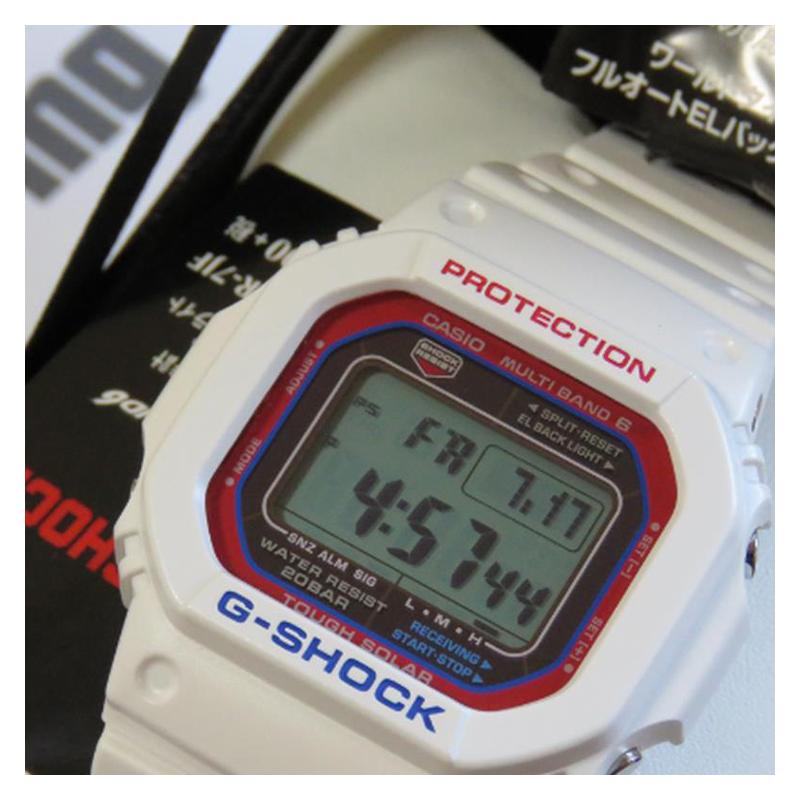 Casio G-SHOCK Классические Модные Часы Водонепроницаемые и Ударопрочные Солнечный Кварцевый Механизм Ремешок из Смолы Японские и Корейские Часы GW-M5610TR-7PR