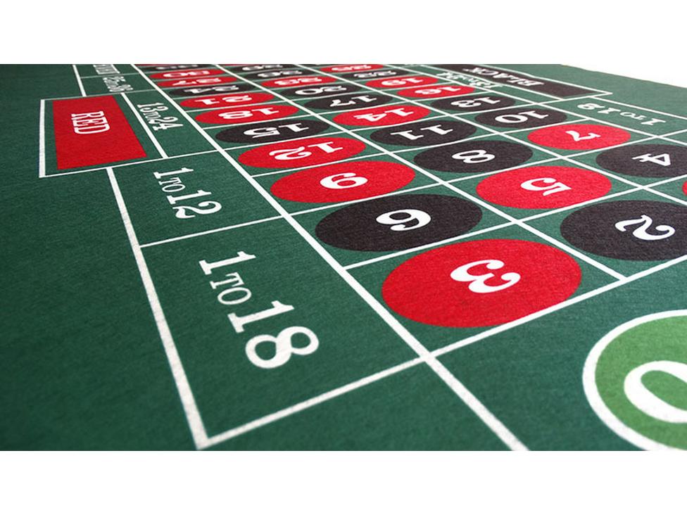 Reversible Poker Card Table Mat – 60x90cm Non-Woven Felt for Texas Hold'em & Roulette