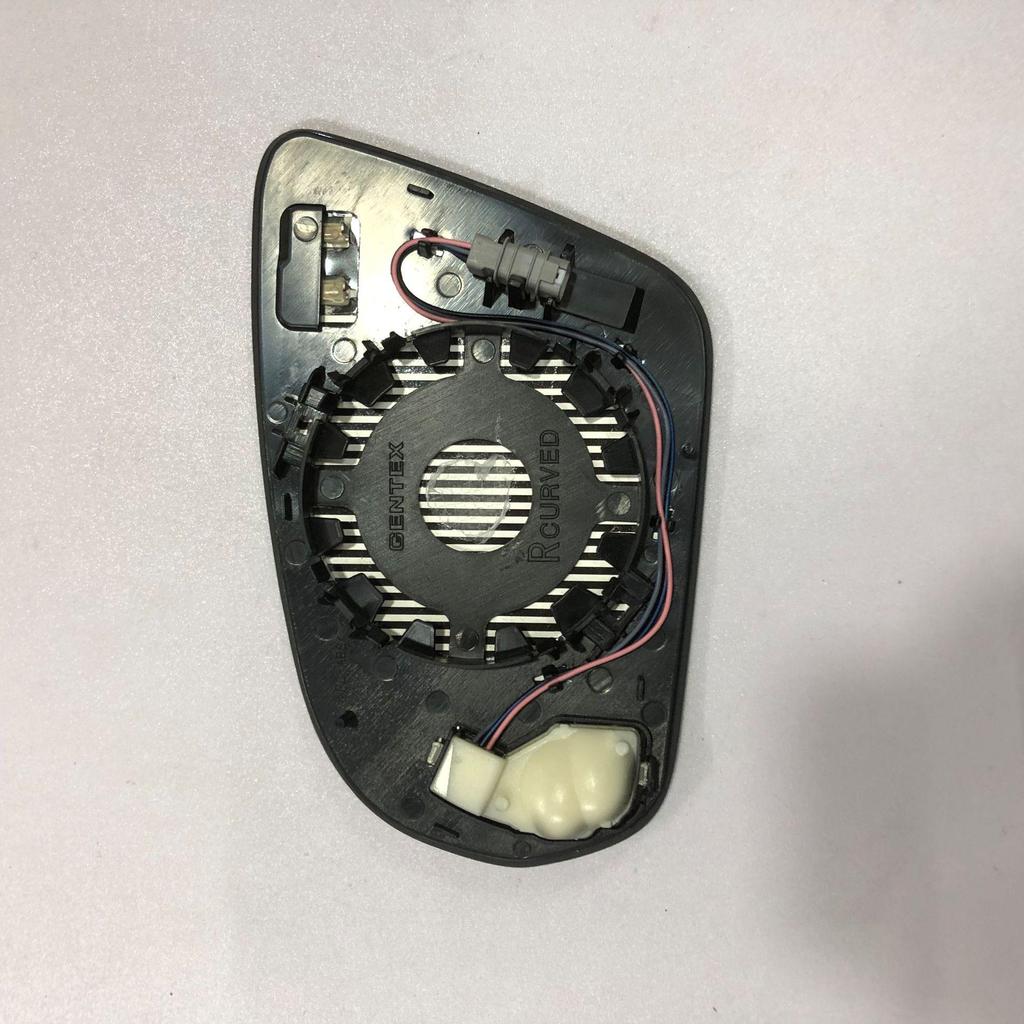 Новое стекло правого переднего зеркала заднего вида для Mercedes-Benz C W205 LHD (A0998100616) - Достаточный запас