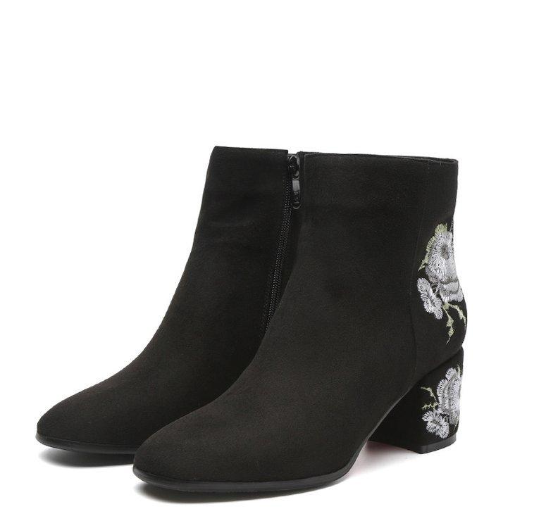 Ankle Boots For Women Winter Warm Plush Fashion Embroider Short Boots Ladies High Heels Round Toe Casual Shoes Zip Mujer