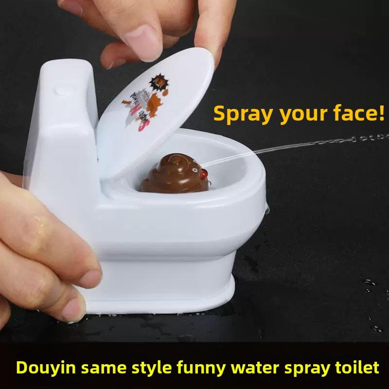Funny 9cm Simulation Toilet Water Gun Summer Pvc Prank Decompression Tool Creative Gift Water-stained Toilet